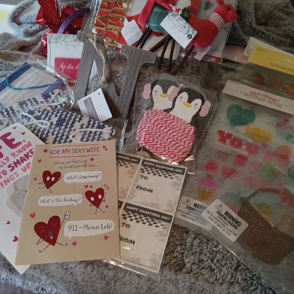 Holiday bundle - Picture 2 of 6